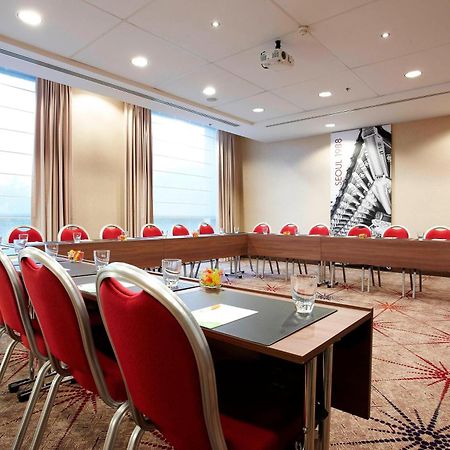 Courtyard By Marriott Brussels Hotel Diegem Exterior photo
