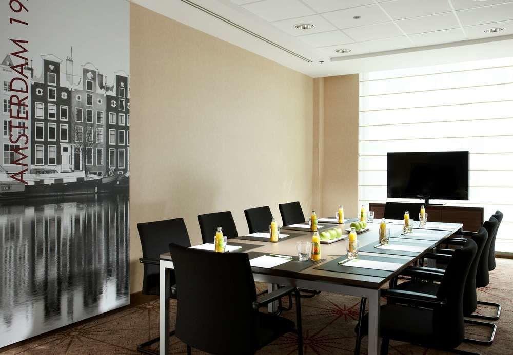 Courtyard By Marriott Brussels Hotel Diegem Exterior photo