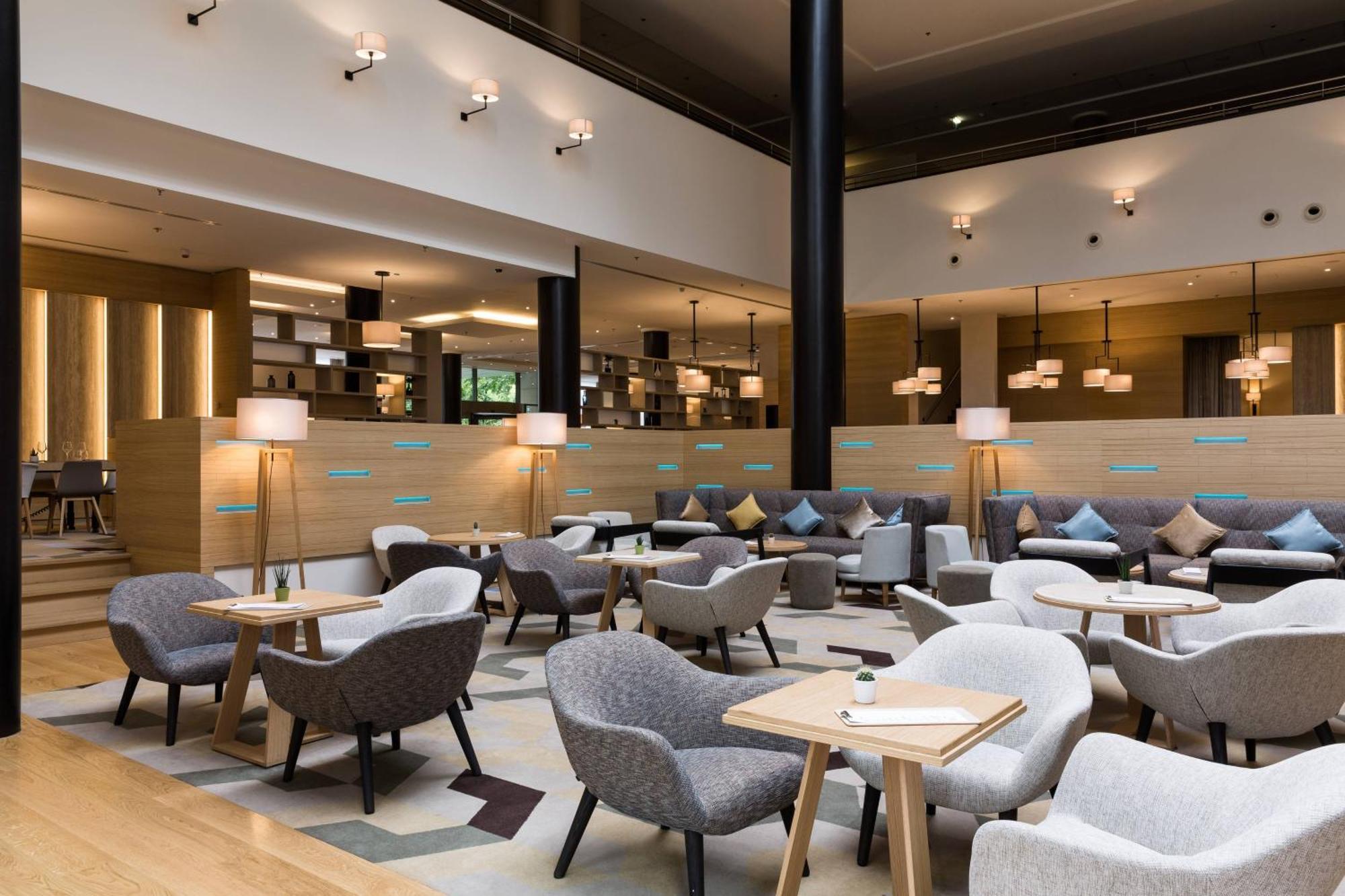 Courtyard By Marriott Brussels Hotel Diegem Exterior photo