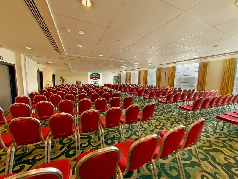 Courtyard By Marriott Brussels Hotel Diegem Exterior photo