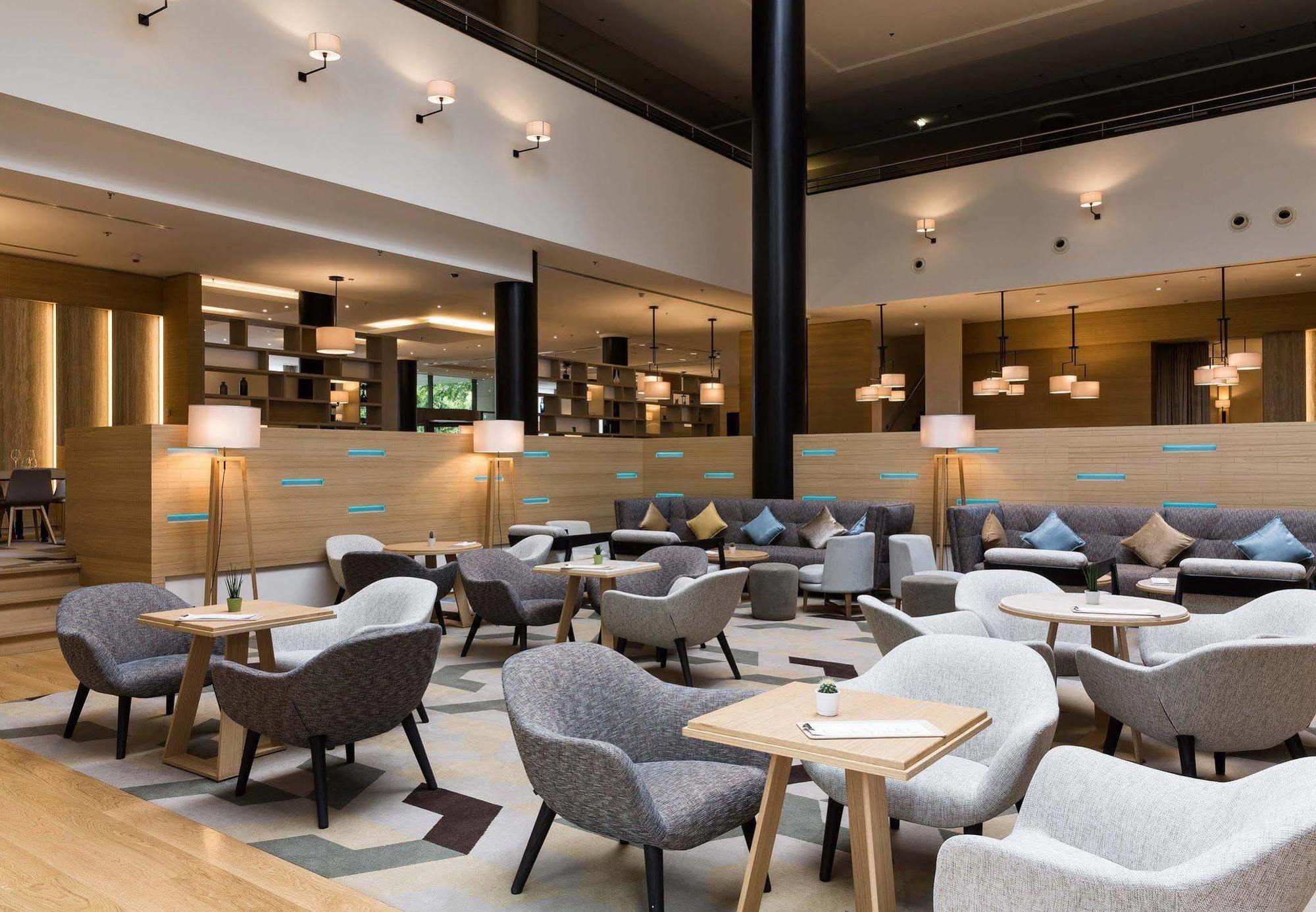 Courtyard By Marriott Brussels Hotel Diegem Exterior photo